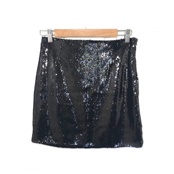 LF Call Me Eden black sequin mini skirt NWT - Picture 5 of 7